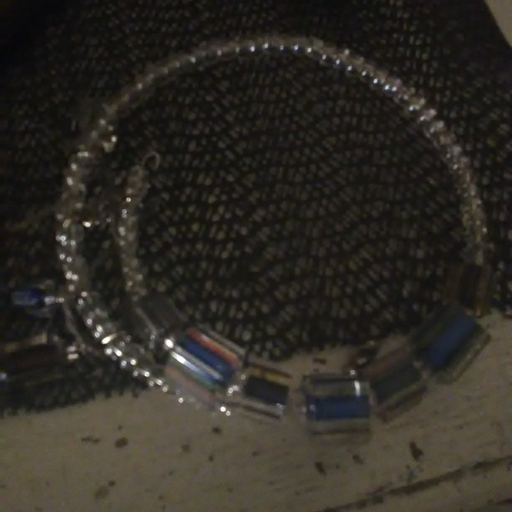 Stone and beads bracelet real